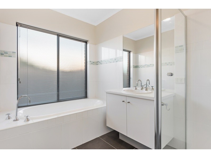 3 Cypress Court, Lara VIC 3212