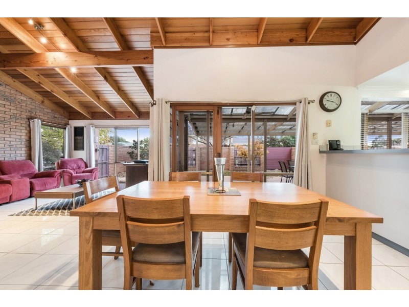 83 Benjamin Drive, Lara VIC 3212