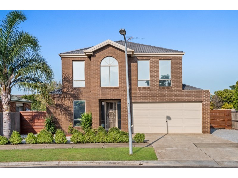88 Blackbird Circuit, Lara VIC 3212