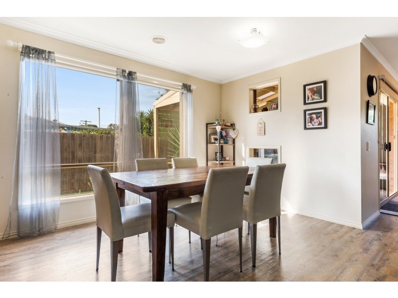 88 Blackbird Circuit, Lara VIC 3212