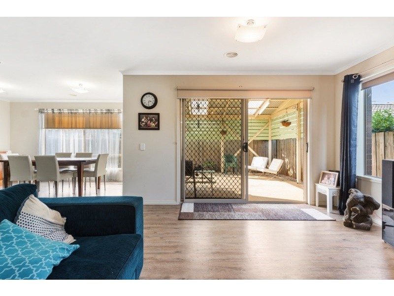88 Blackbird Circuit, Lara VIC 3212