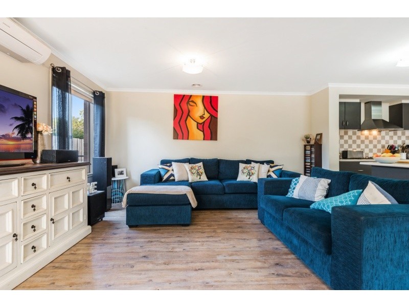 88 Blackbird Circuit, Lara VIC 3212