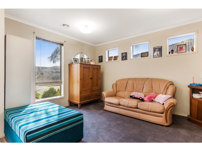 88 Blackbird Circuit, Lara VIC 3212