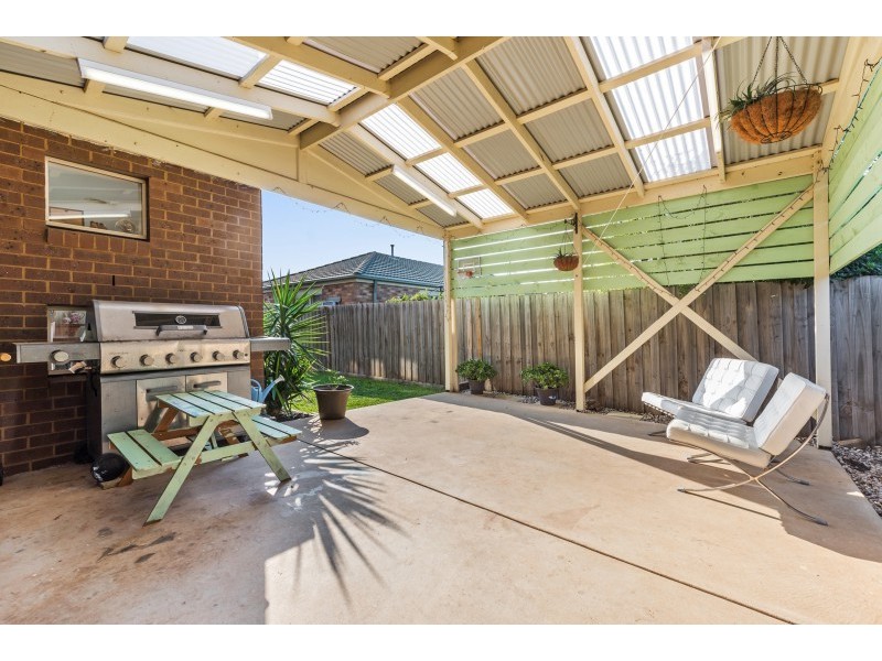 88 Blackbird Circuit, Lara VIC 3212