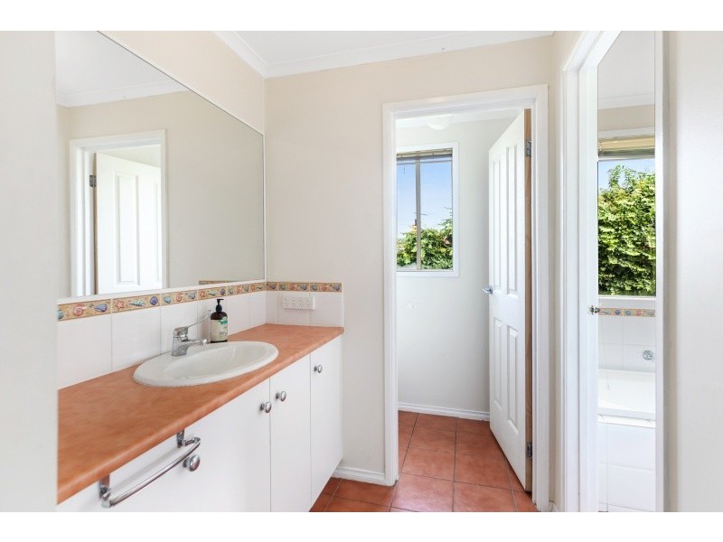 9 Evergreen Court, Lara VIC 3212