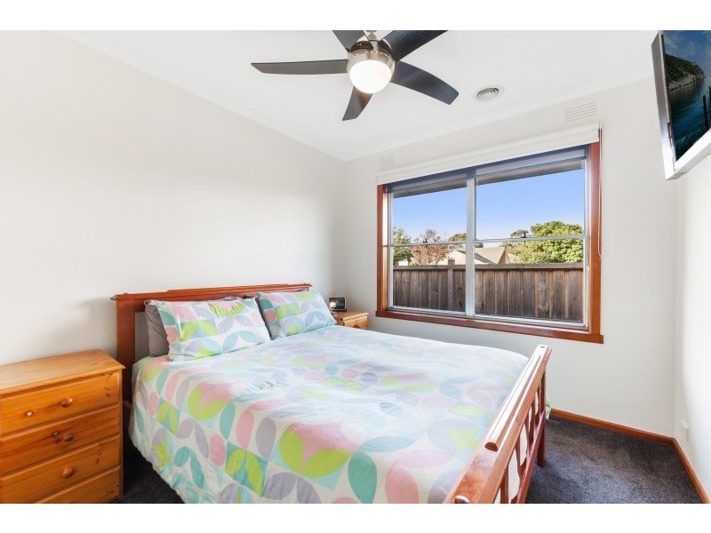 8 Merlin Crescent, Corio VIC 3214