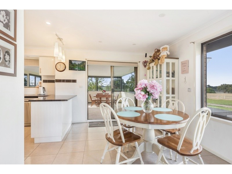 30 Turnstyle Court, Lara VIC 3212
