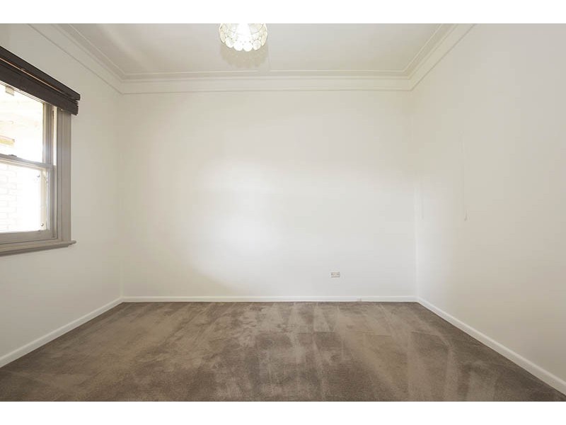 4 Donnelly Avenue, Norlane VIC 3214