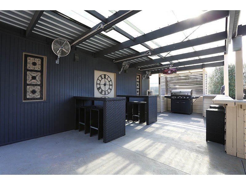 9 Merlin Crescent, Corio VIC 3214