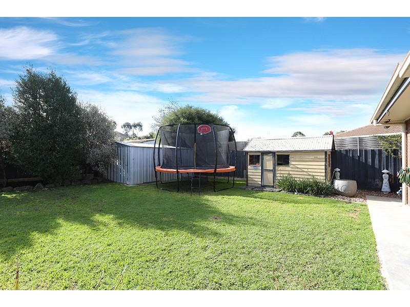 9 Merlin Crescent, Corio VIC 3214