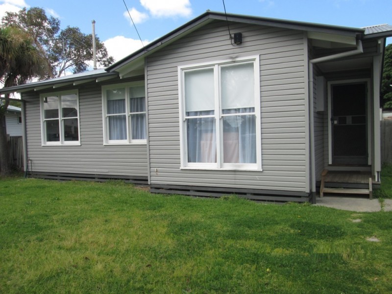 6 Emu Court, Norlane VIC 3214