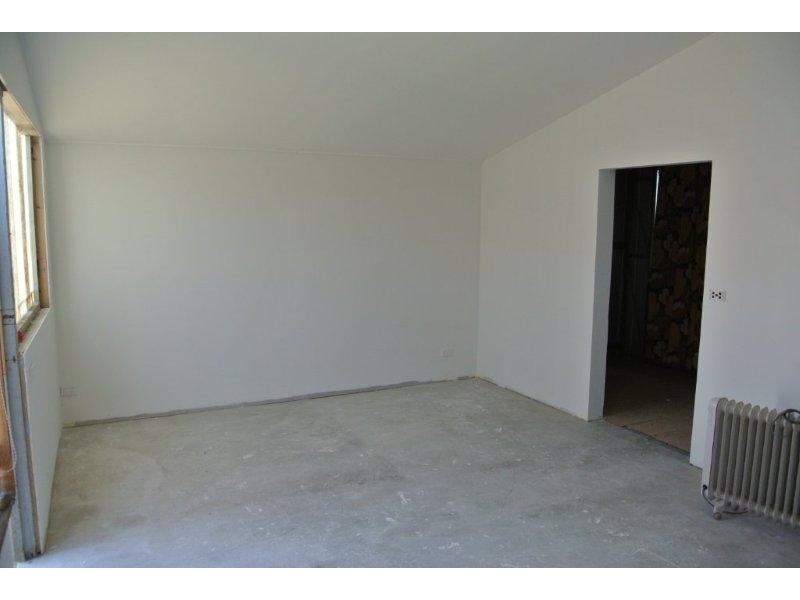 6 Emu Court, Norlane VIC 3214