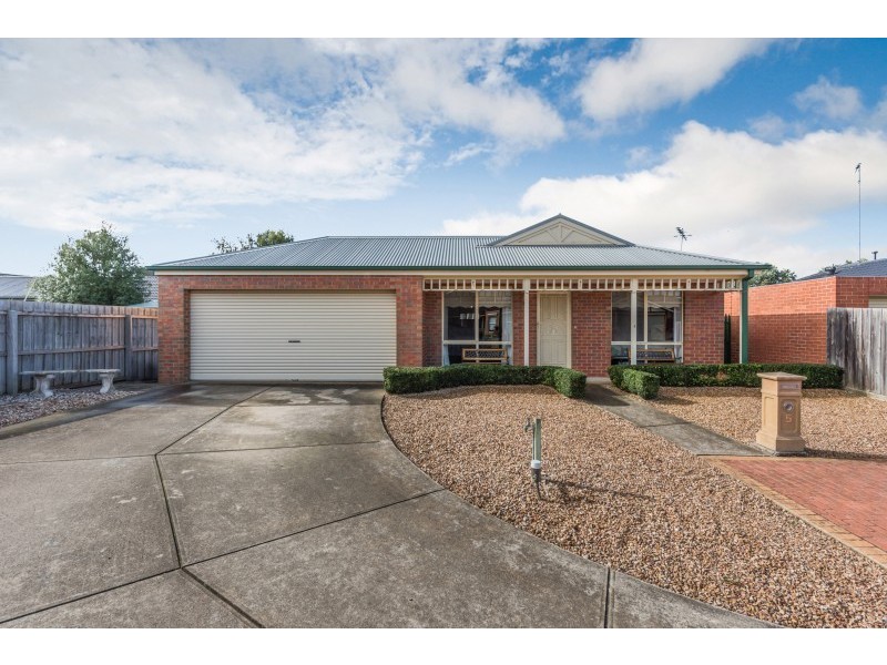 5 Redleaf Close, Lara VIC 3212