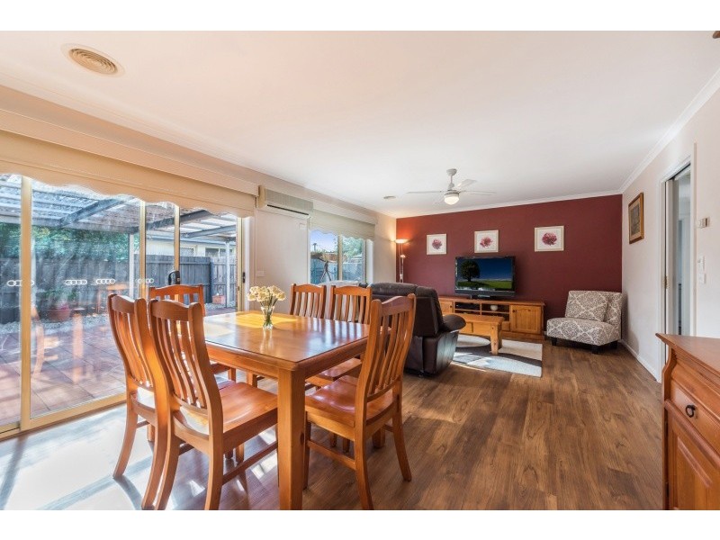 5 Redleaf Close, Lara VIC 3212