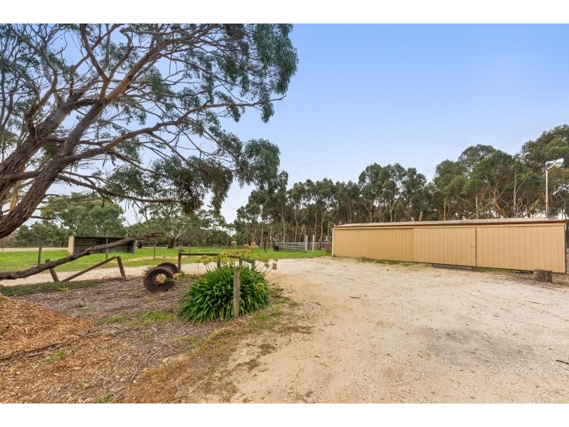70 Manna Gum Place, Anakie VIC 3221