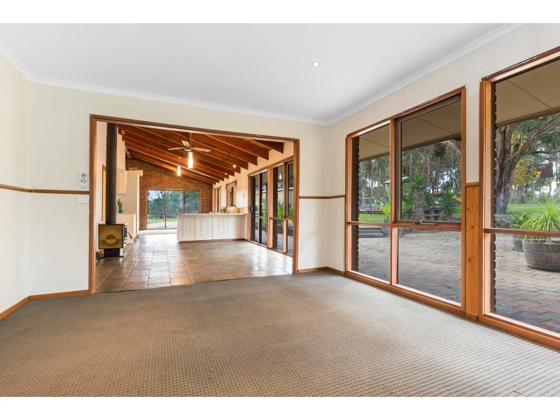 70 Manna Gum Place, Anakie VIC 3221