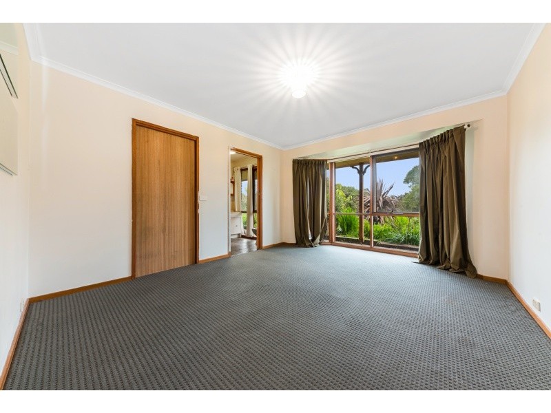 70 Manna Gum Place, Anakie VIC 3221