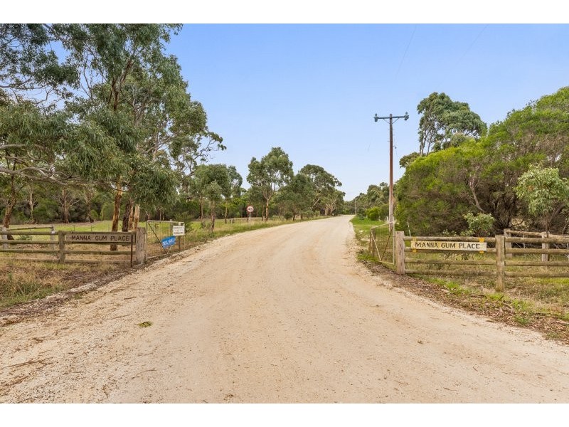 70 Manna Gum Place, Anakie VIC 3221