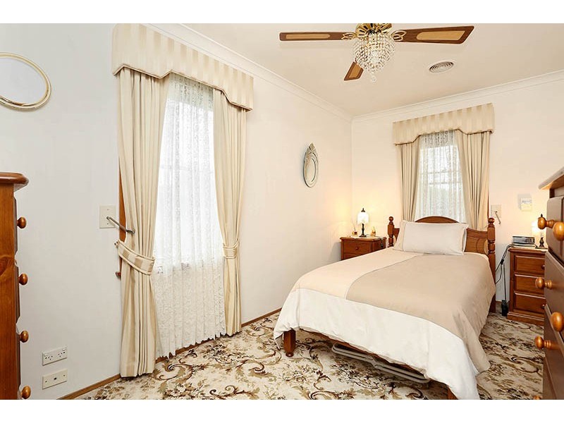 16 Campbell Street, Laverton VIC 3028