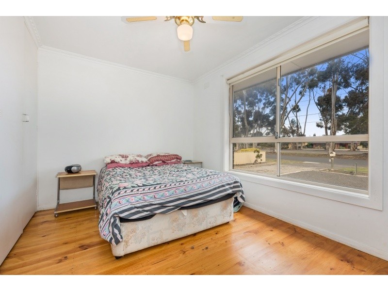 1/57 McClelland Avenue, Lara VIC 3212