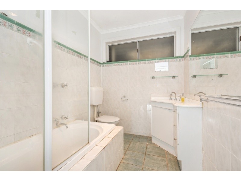 1/57 McClelland Avenue, Lara VIC 3212