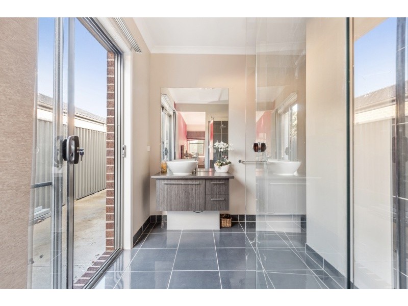 143 Buckingham Street, Lara VIC 3212