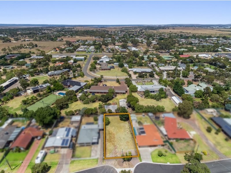 89 Smeaton Close, Lara VIC 3212