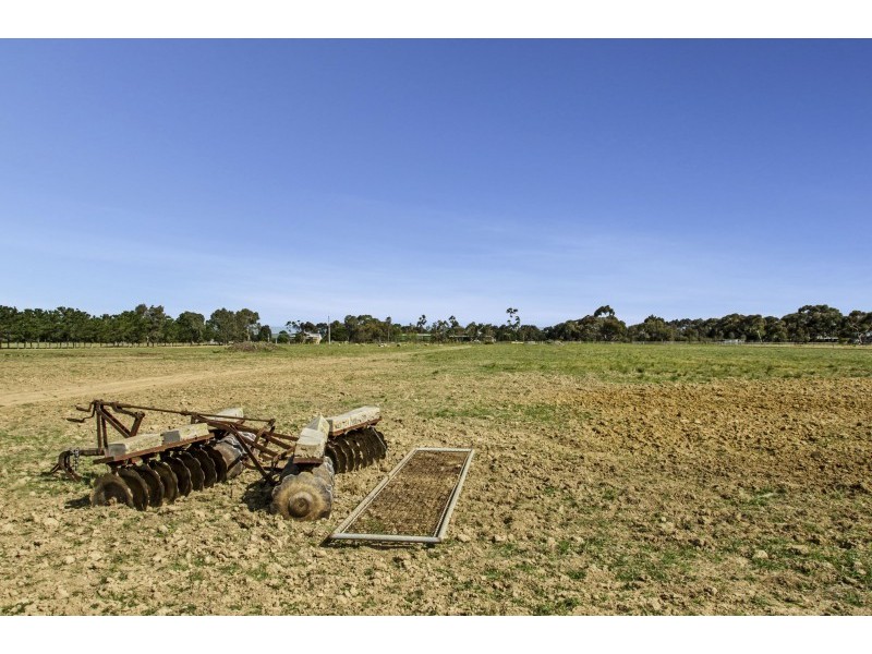 50 Bates Road, Little River VIC 3211