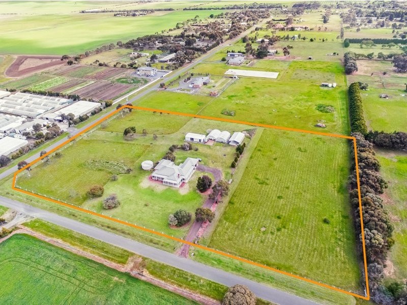 75 West Gateway, Lara VIC 3212