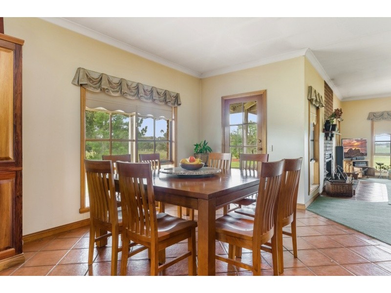 75 West Gateway, Lara VIC 3212