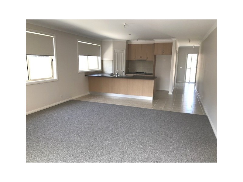 4 Canopus Crescent, Lara VIC 3212