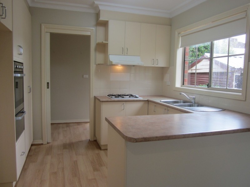 12 Stefan Court, Lara VIC 3212