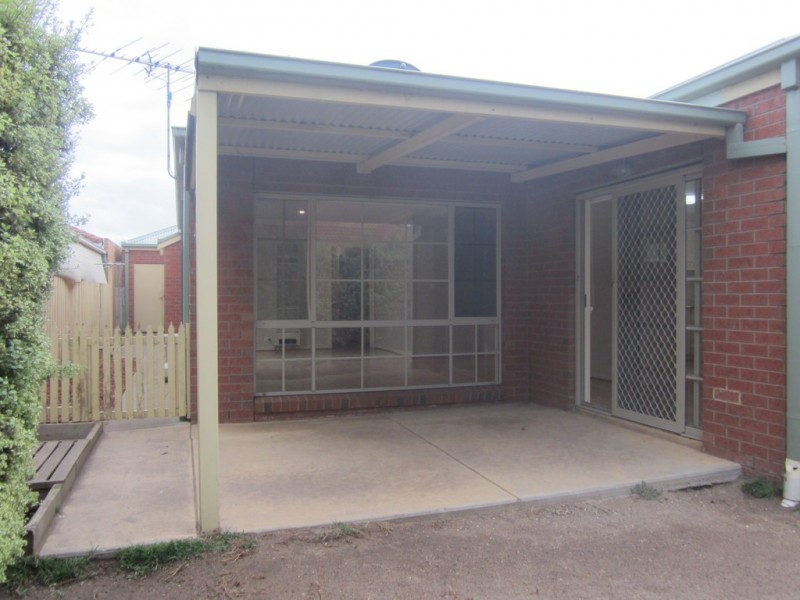 12 Stefan Court, Lara VIC 3212