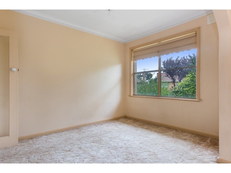 1 Dearborn Parade, Corio VIC 3214