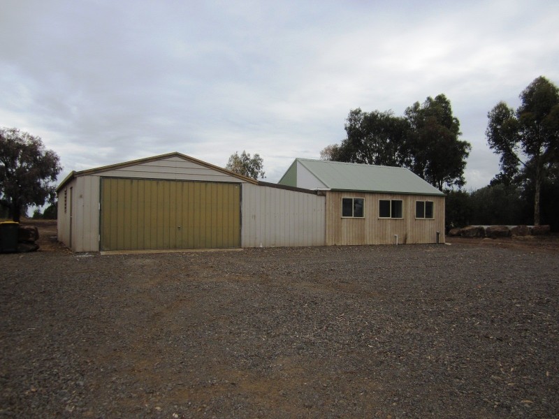 310 Patullos Road, Lara VIC 3212