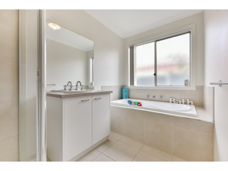 96 O’Hallorans Road, Lara VIC 3212