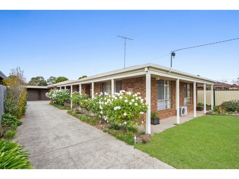 30 Henderson Drive, Lara VIC 3212