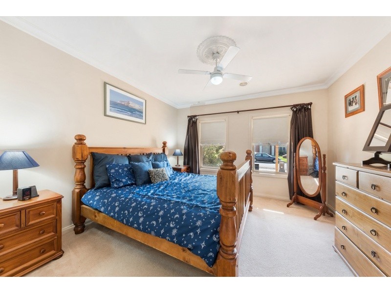 40 Country Gardens Drive, Lara VIC 3212