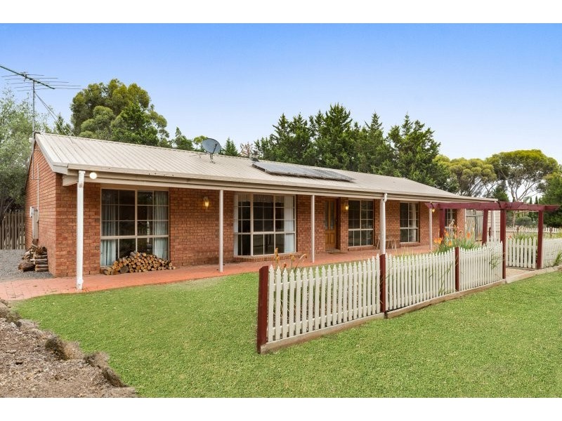 70 Lockyers Road, Lara VIC 3212