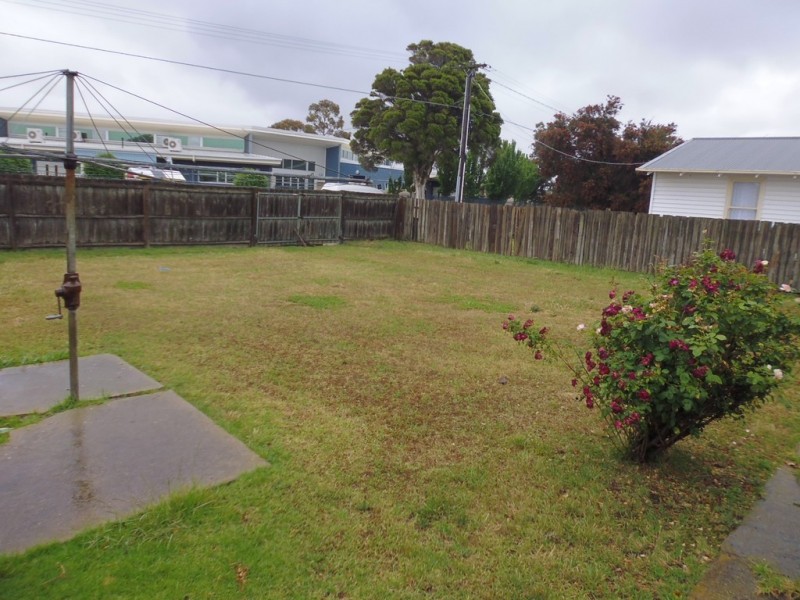 2 Orchid Street, Norlane VIC 3214