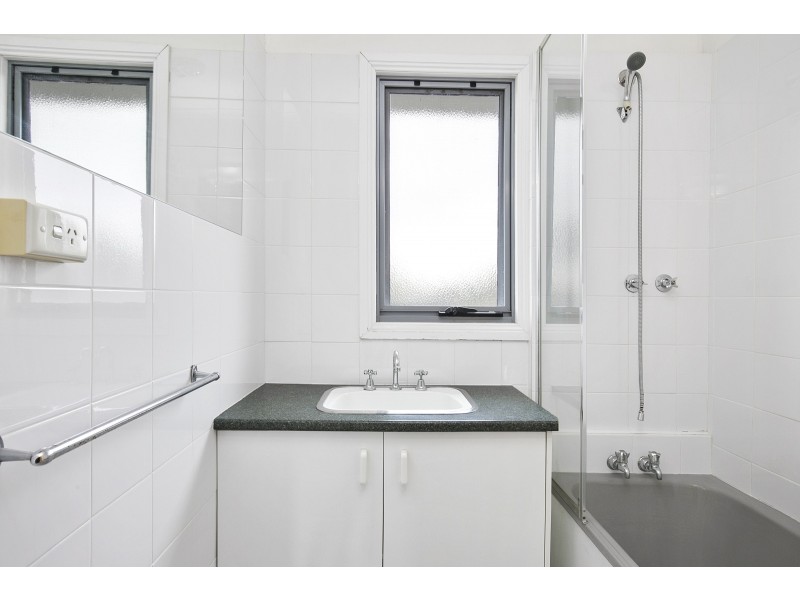49 Granault Parade, Corio VIC 3214