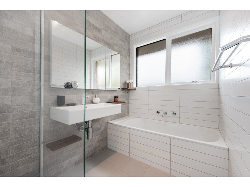 70 Benjamin Drive, Lara VIC 3212