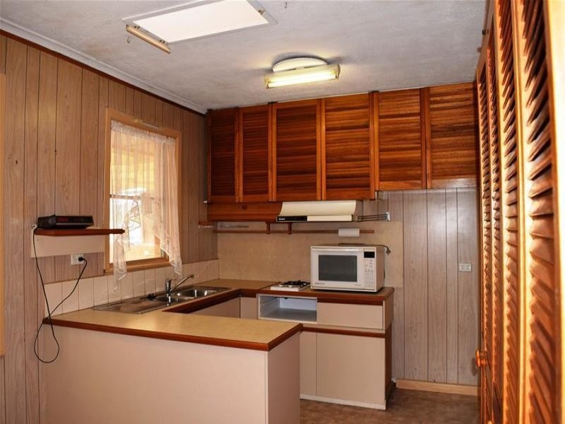 1 Dearborn Parade, Corio VIC 3214