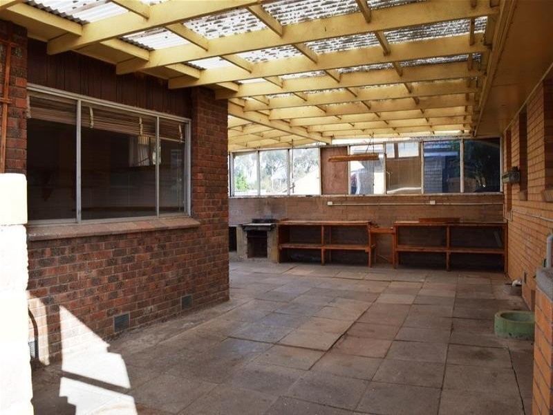 1 Dearborn Parade, Corio VIC 3214
