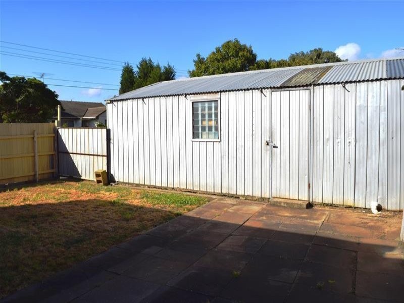 1 Dearborn Parade, Corio VIC 3214