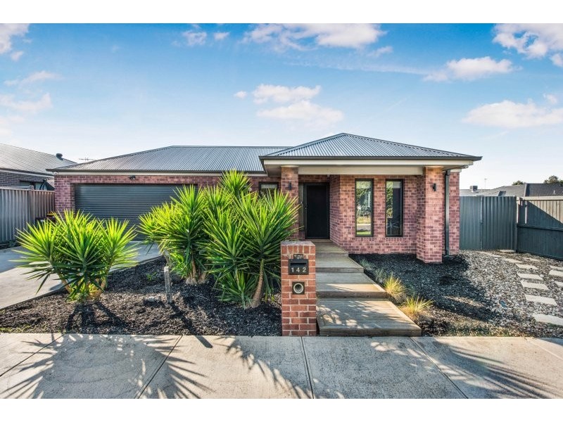 142 Canterbury Road West, Lara VIC 3212
