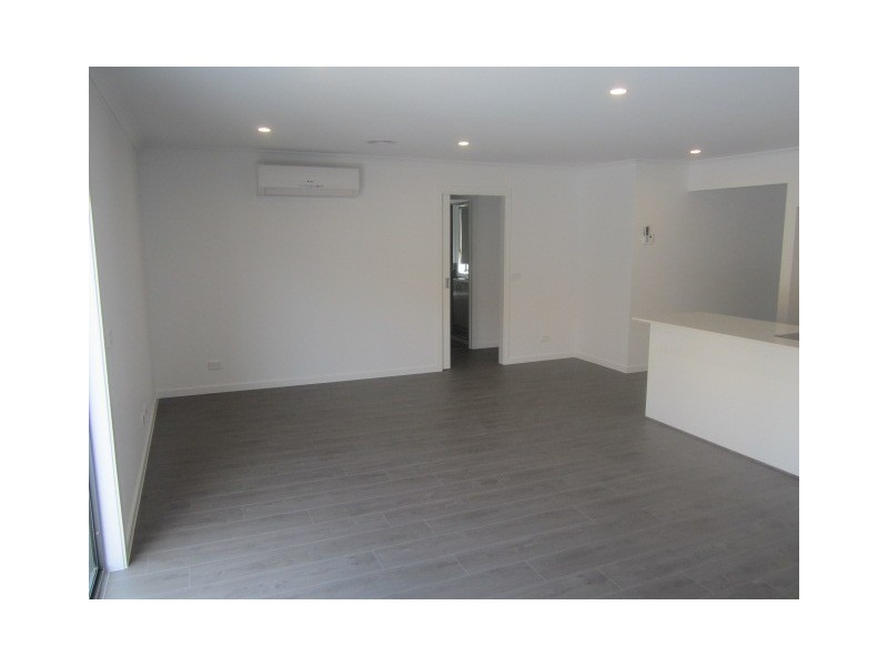 16 Celesta Road, Lara VIC 3212