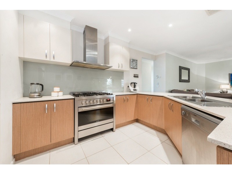 27 Benetti Drive, Lara VIC 3212