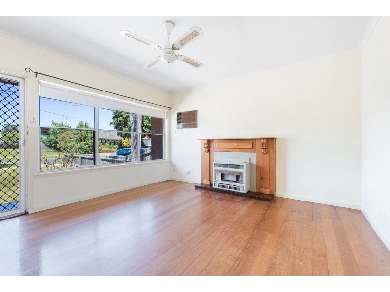 22 Vermont Avenue, Corio VIC 3214