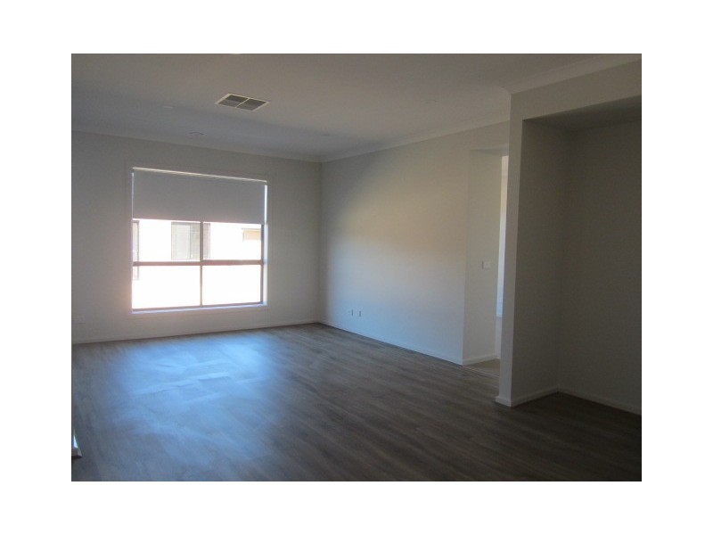 34 Marimba Street, Lara VIC 3212